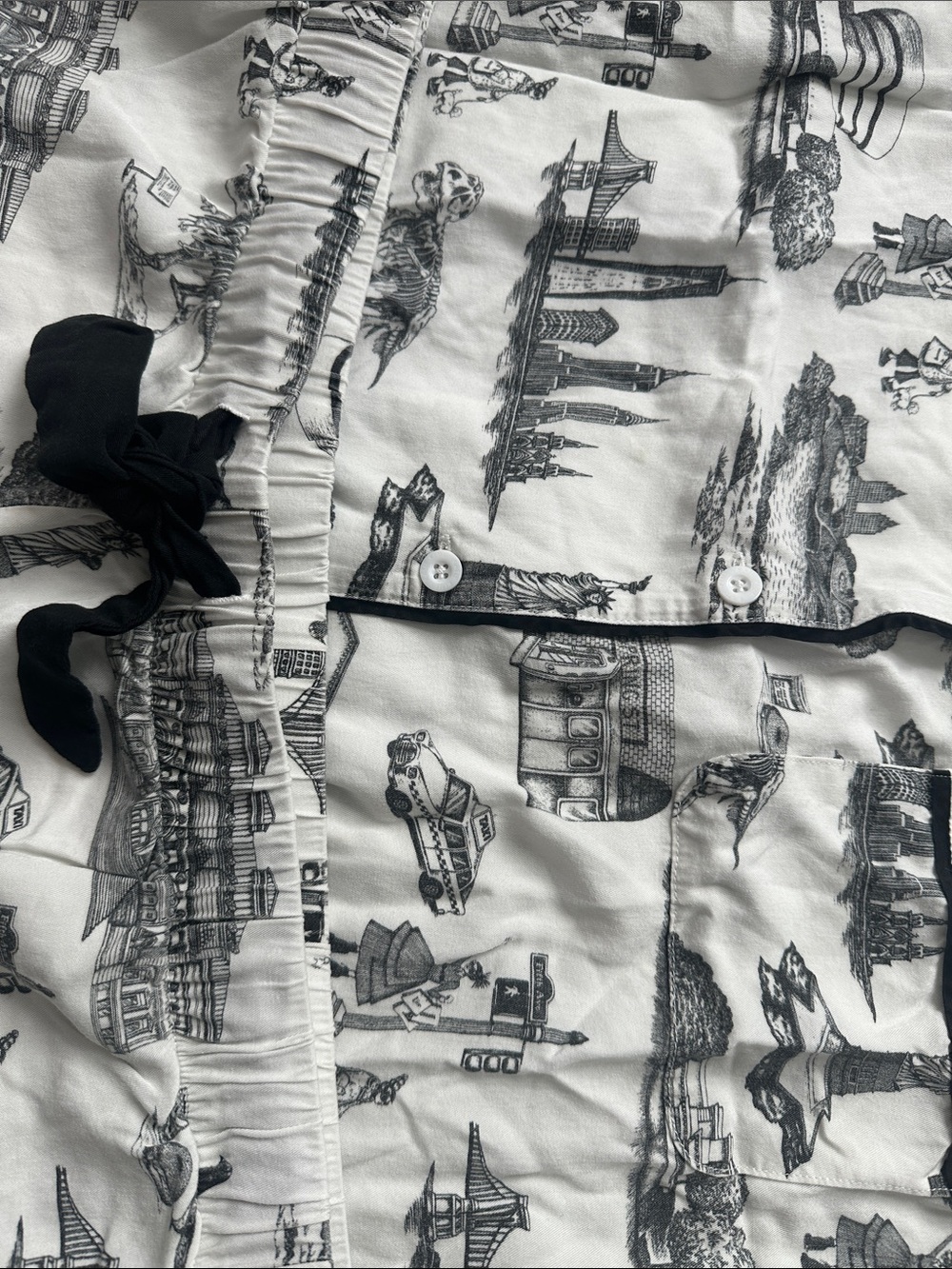 Katie Kime New York Toile Woven Shorty Pajama Set - Picture 4 of 6